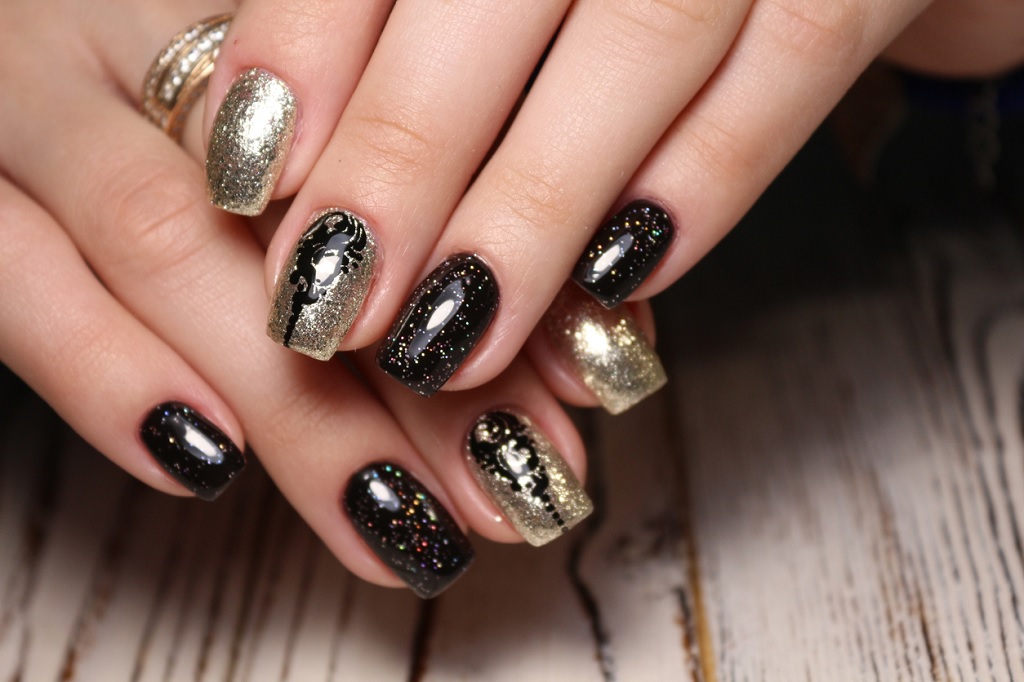 Gold Glitter on Black should be enticing